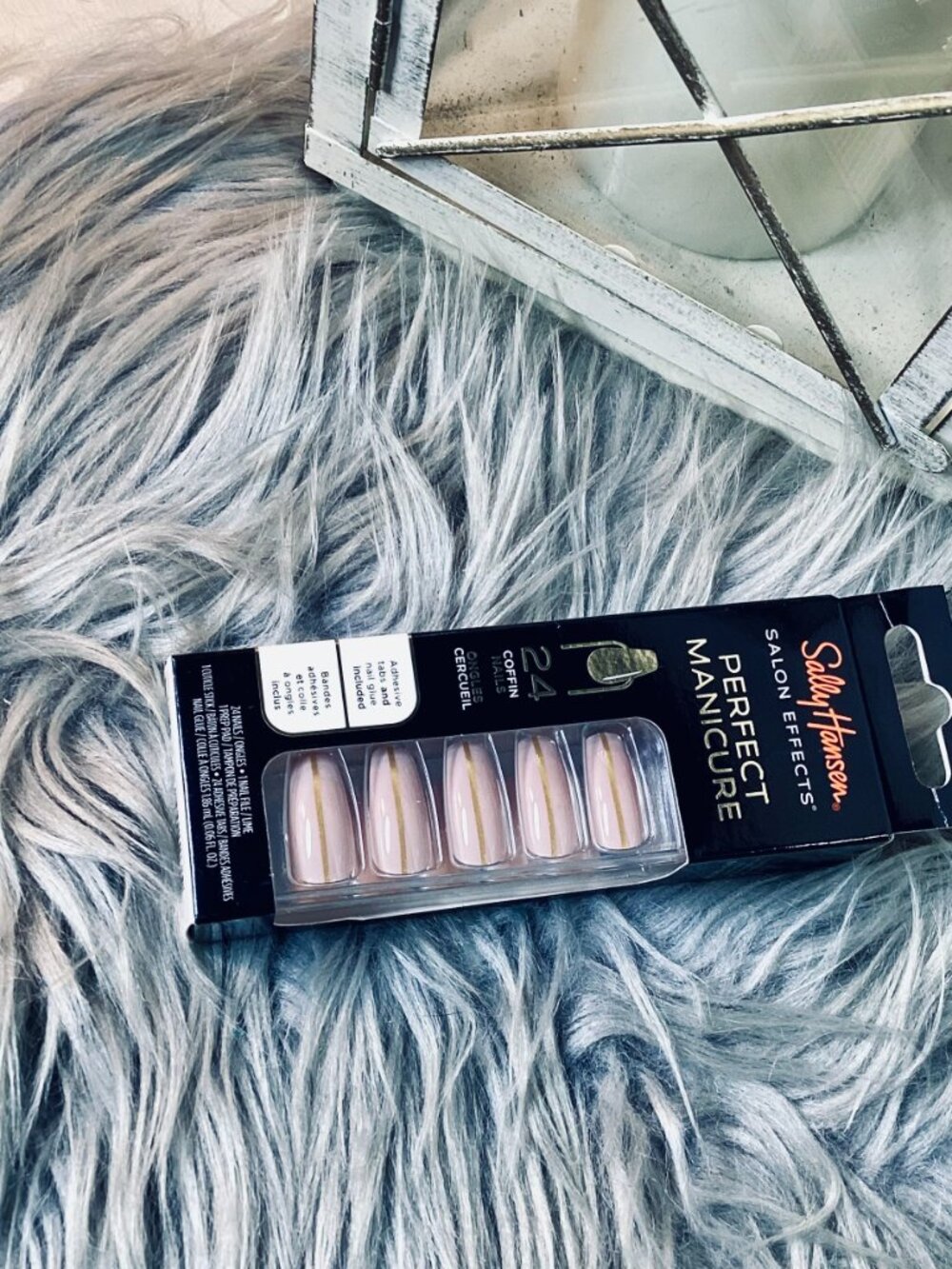 Sally Hansen Perfect Manicure MEET ME IN THE METAL 24 COFFIN Press On Nails